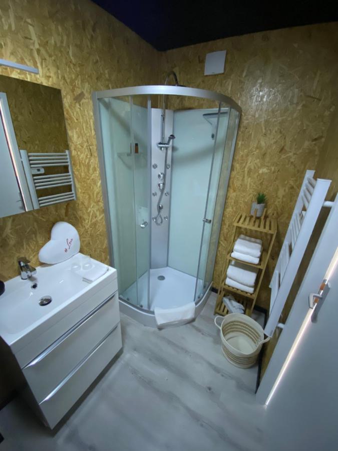 Mini Love Room Jacuzzi Privatif Urimenil Exterior photo